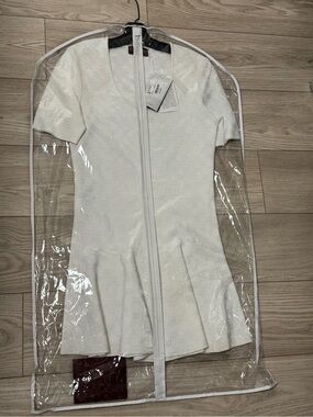 Authentic Gucci White Stretch GG Jacquard Short Sleeve Dress
